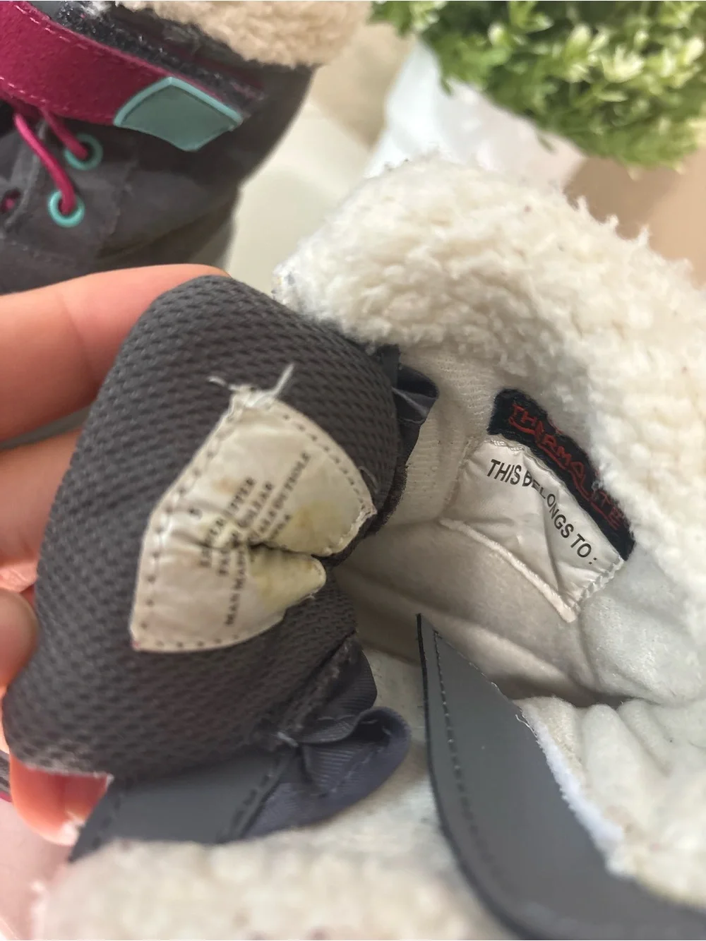 Cat & Jack Toddler Girls Gray Pink Winter Snow Boots Size 5 Faux Shearling